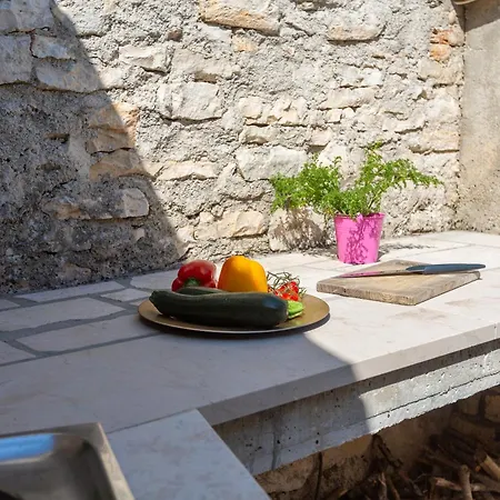 וילה Kuca Za Odmor Casa Anna