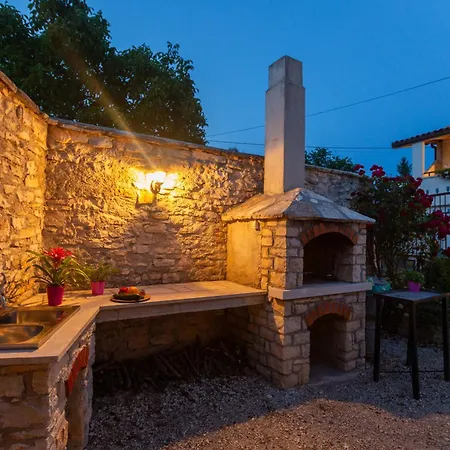 וילה Kuca Za Odmor Casa Anna *